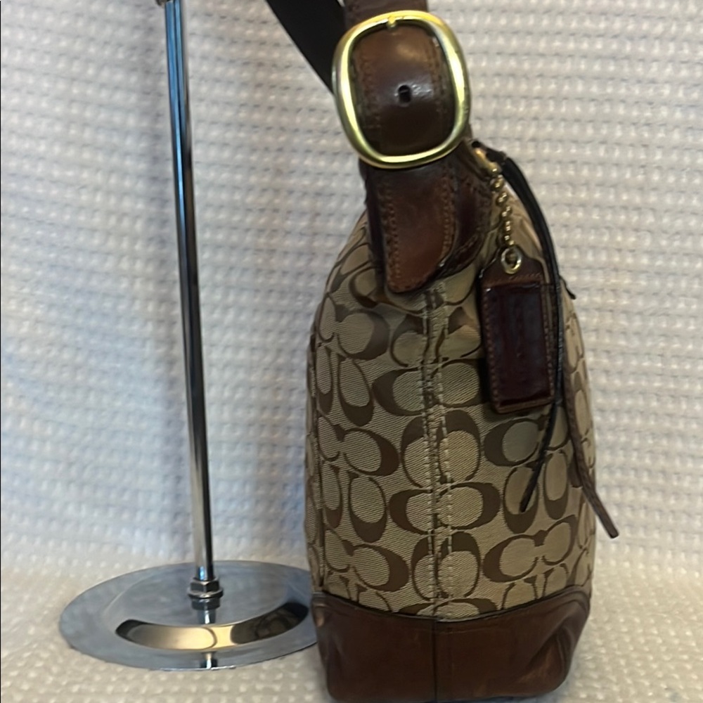 Coach Tan and Brown Signature Cross Body Bag - Picture 6 of 15